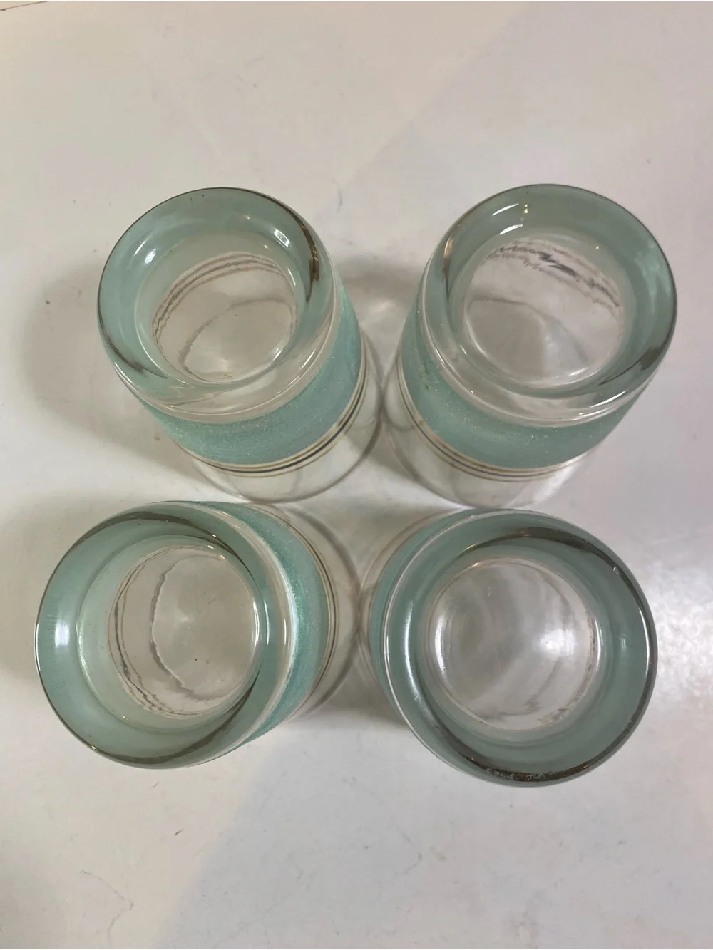Set of 4 Vintage Mint Green Sugar Frosted Banded Glass Tumblers 4.5” Height